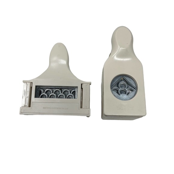 Martha Stewart Layered Flower Paper Craft Punch Corner Punch & Edge Border Punch - Picture 5 of 5